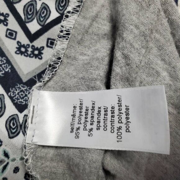 Maurices Women’s Boho Chevron Print Raglan Sleeve Top Size L - Picture 5 of 6